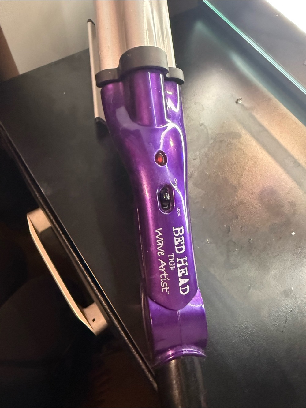 Bed Head Purple Wave Artist Hair Waver - Metallic Purple